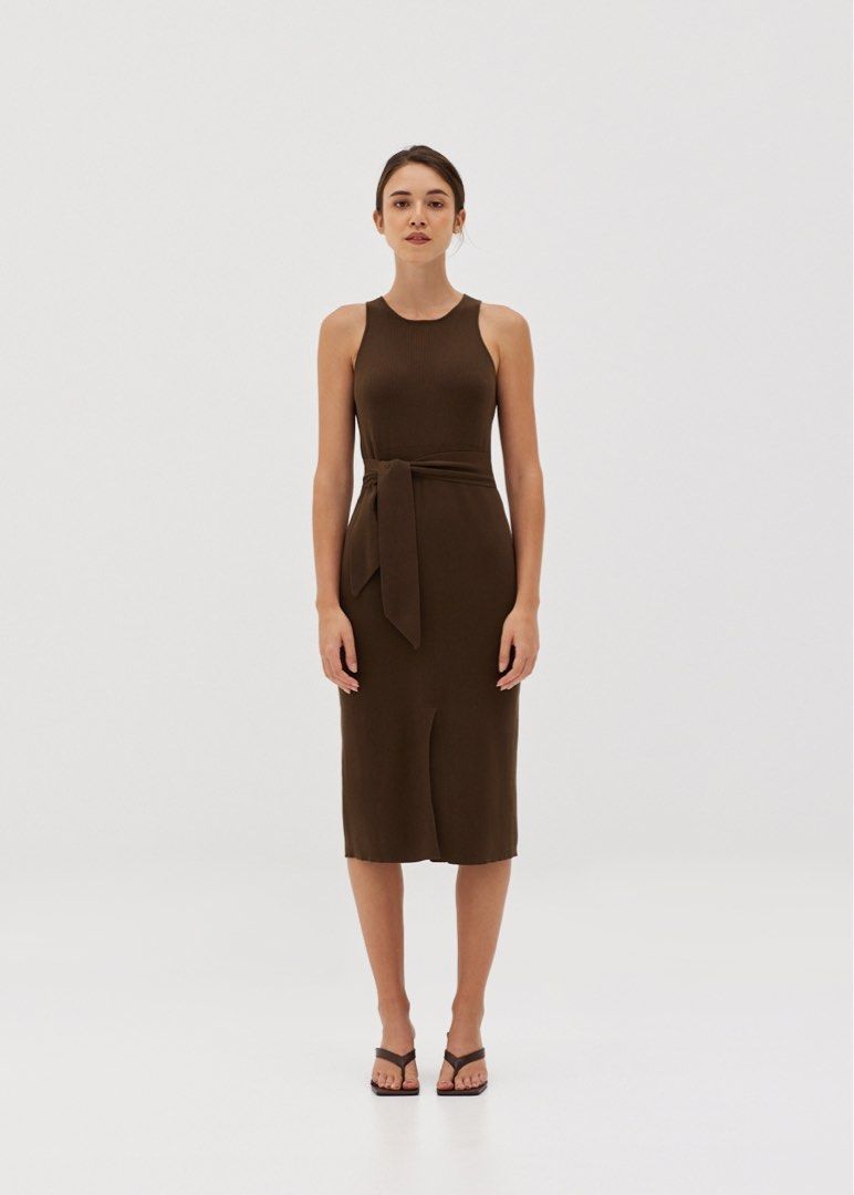 olym ribbed knit midi dress Rust Olym Ribbed Knit Midi Dress, Women's Fashion, Dresses & Sets, Dresses  on Carousell