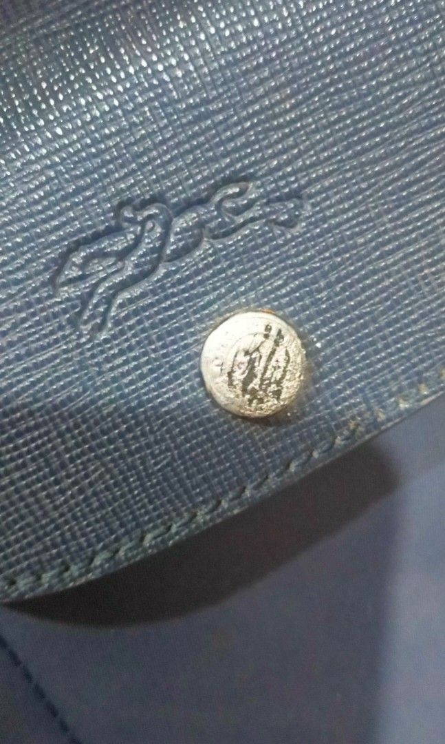 Longchamp ykk zipper on Carousell