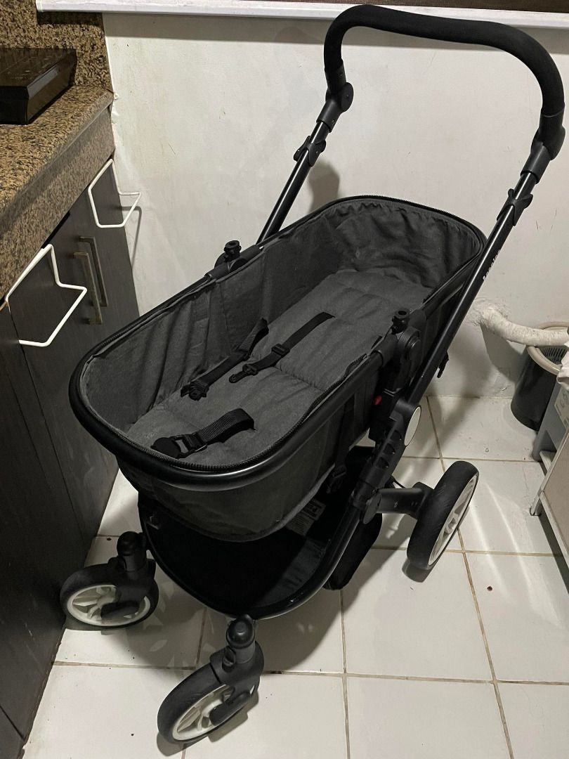 Looping Squizz 1, Babies & Kids, Going Out, Strollers on Carousell