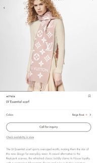 Louis Vuitton Essential Scarf