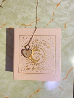 （分類：）位於 。 由 cc.2019 提交（商品編號 1218943938，圖片 1）。簡介： 。