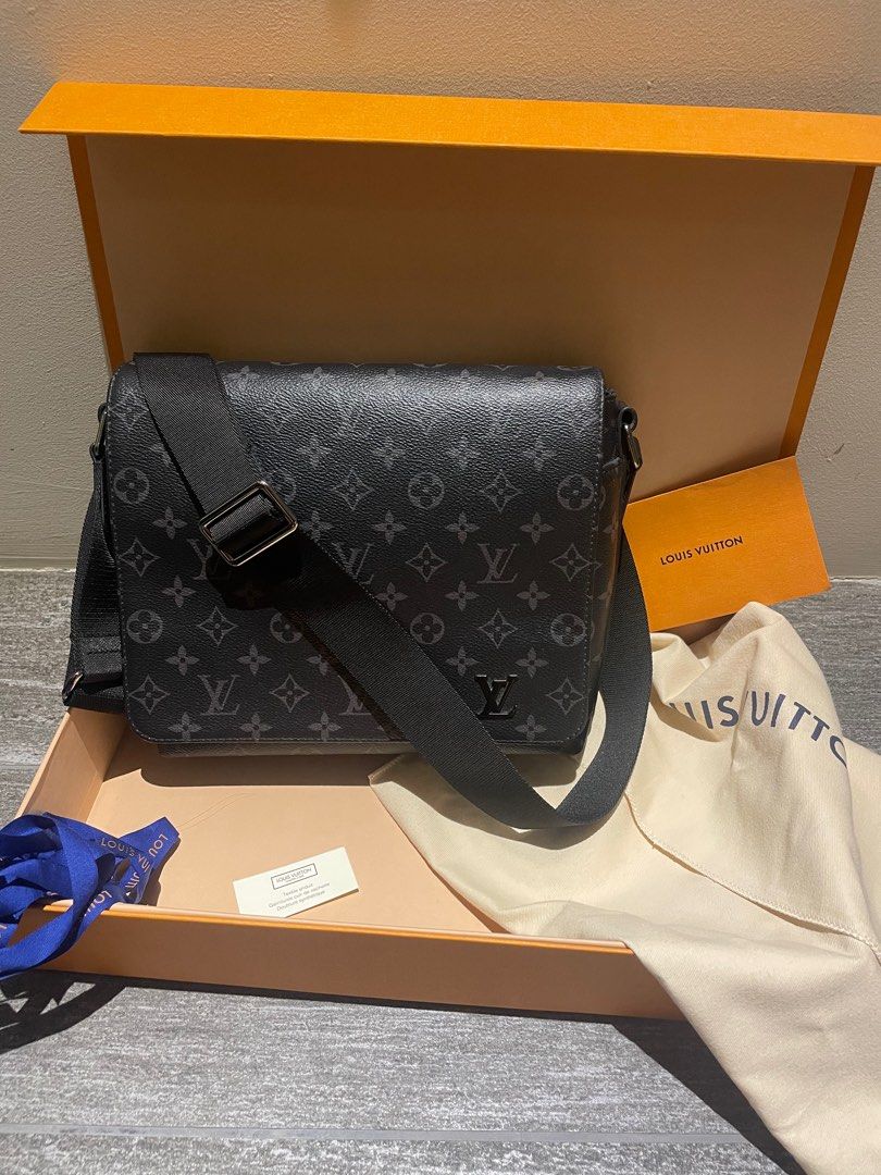 LV messenger bag perfect shape incl box and receipt, Luxury, Bags & Wallets  on Carousell