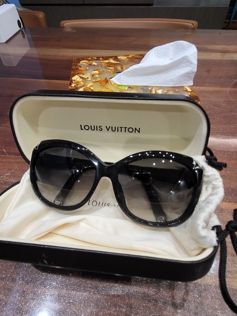 LV Waimea Square Sunglasses S00 - Accessories
