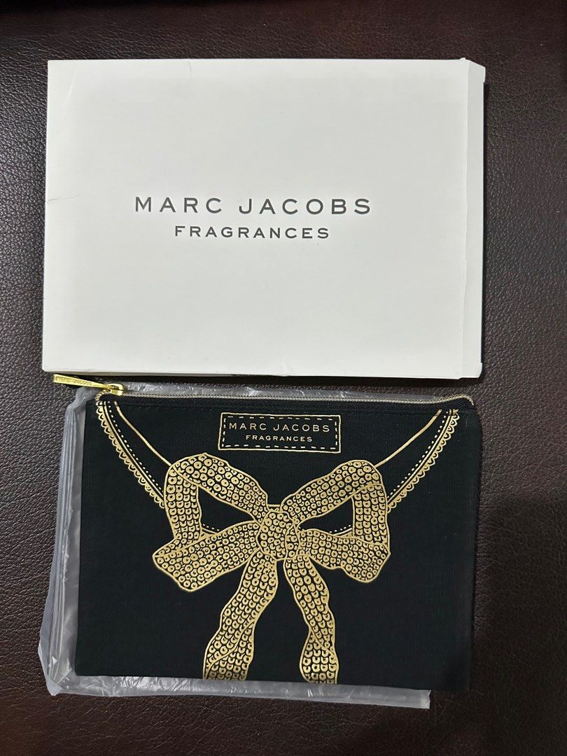 Marc jacobs envelope clutch hotsell