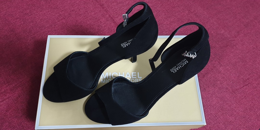 MICHAEL KORS Sandal Suede, Women's Fashion, Footwear, Sandals on Carousell