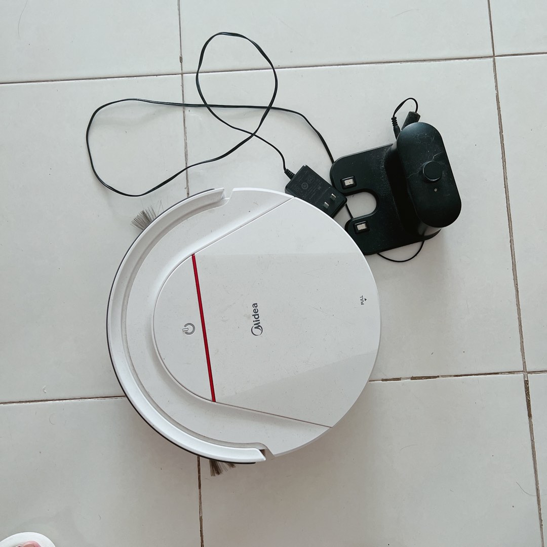 Midea Robot Vacuum Cleaner, TV & Home Appliances, Vacuum Cleaner