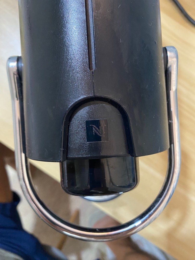 Nespresso Machine Pixie, TV & Home Appliances, Kitchen Appliances