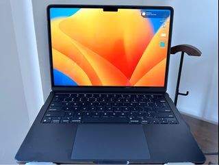 NEW MacBook Air M2 Midnight 16Gb RAM 1TB SSD