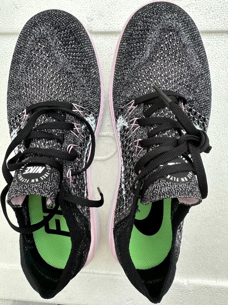 Nike free run deals flyknit girls