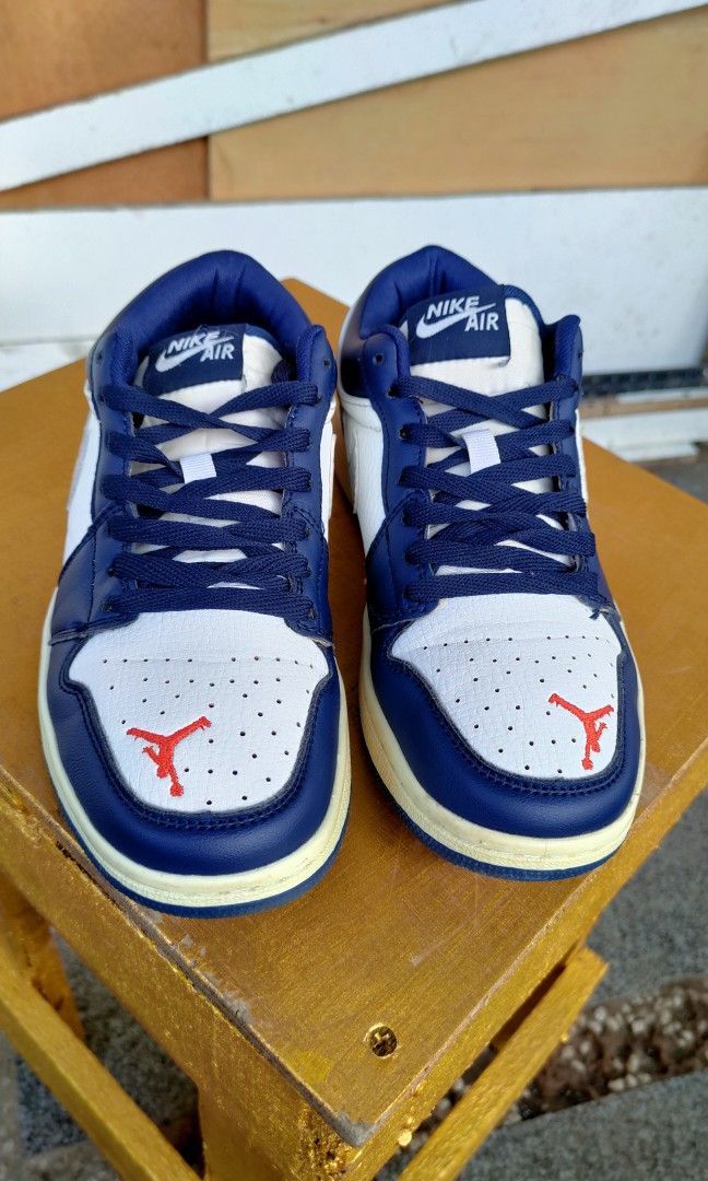aj1 low midnight navy