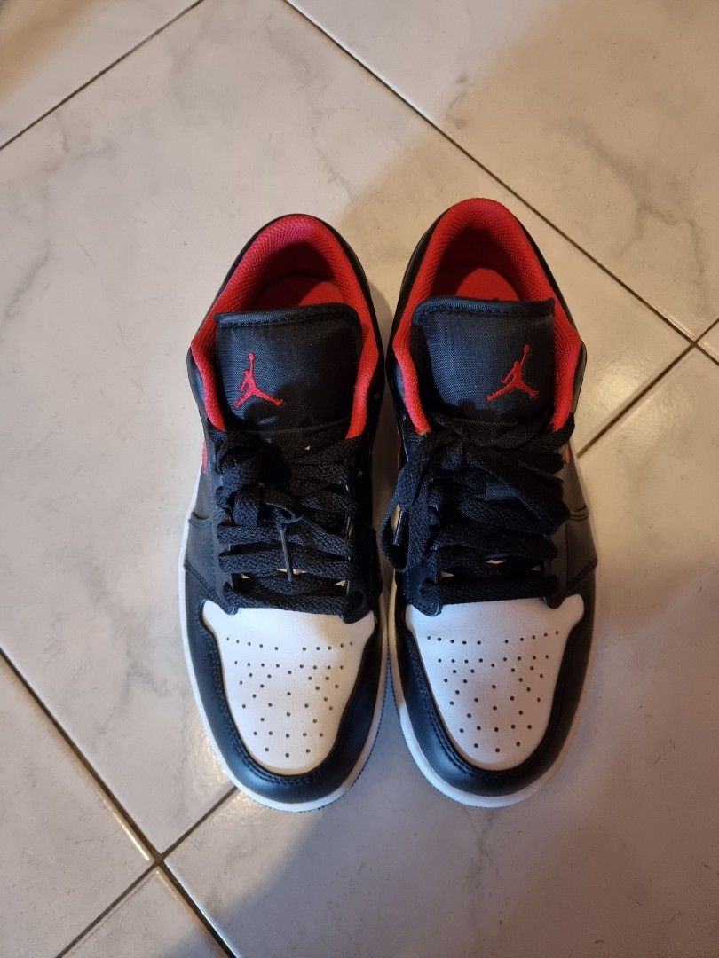 harga nike air jordan 1