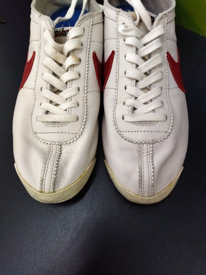 Nike cortez deluxe vintage inspiration 72 Men s Fashion Footwear