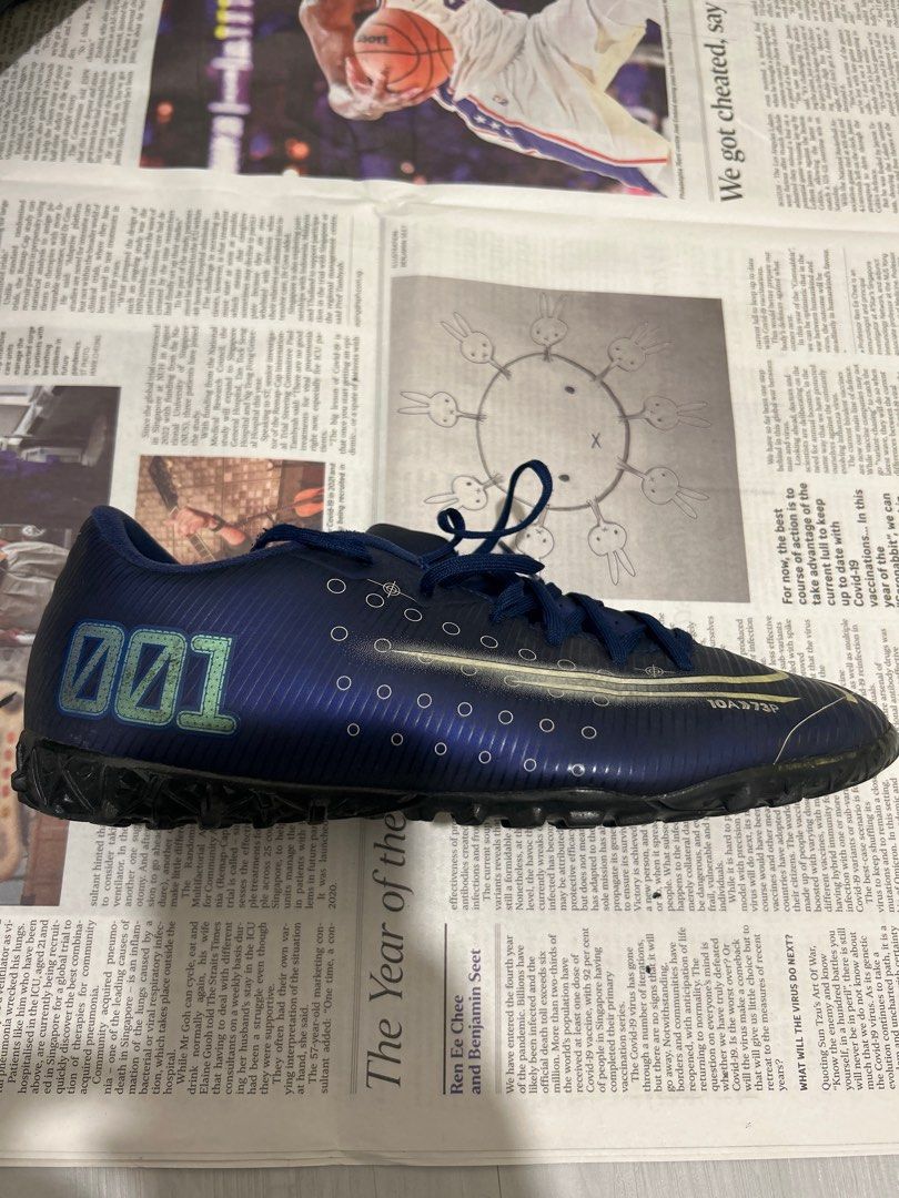 mercurial soccer boots