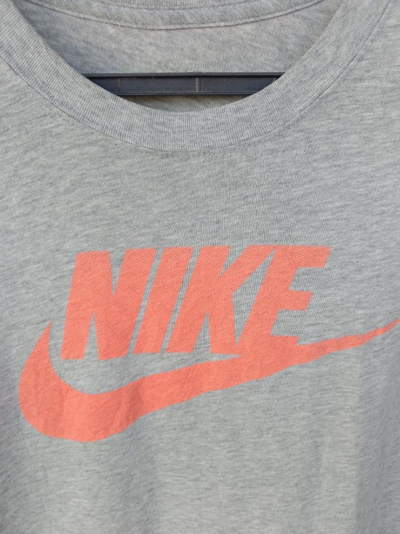 neon orange nike air max