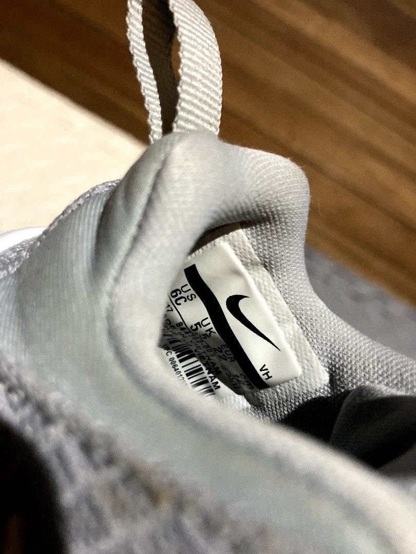size 6c nike shoes age