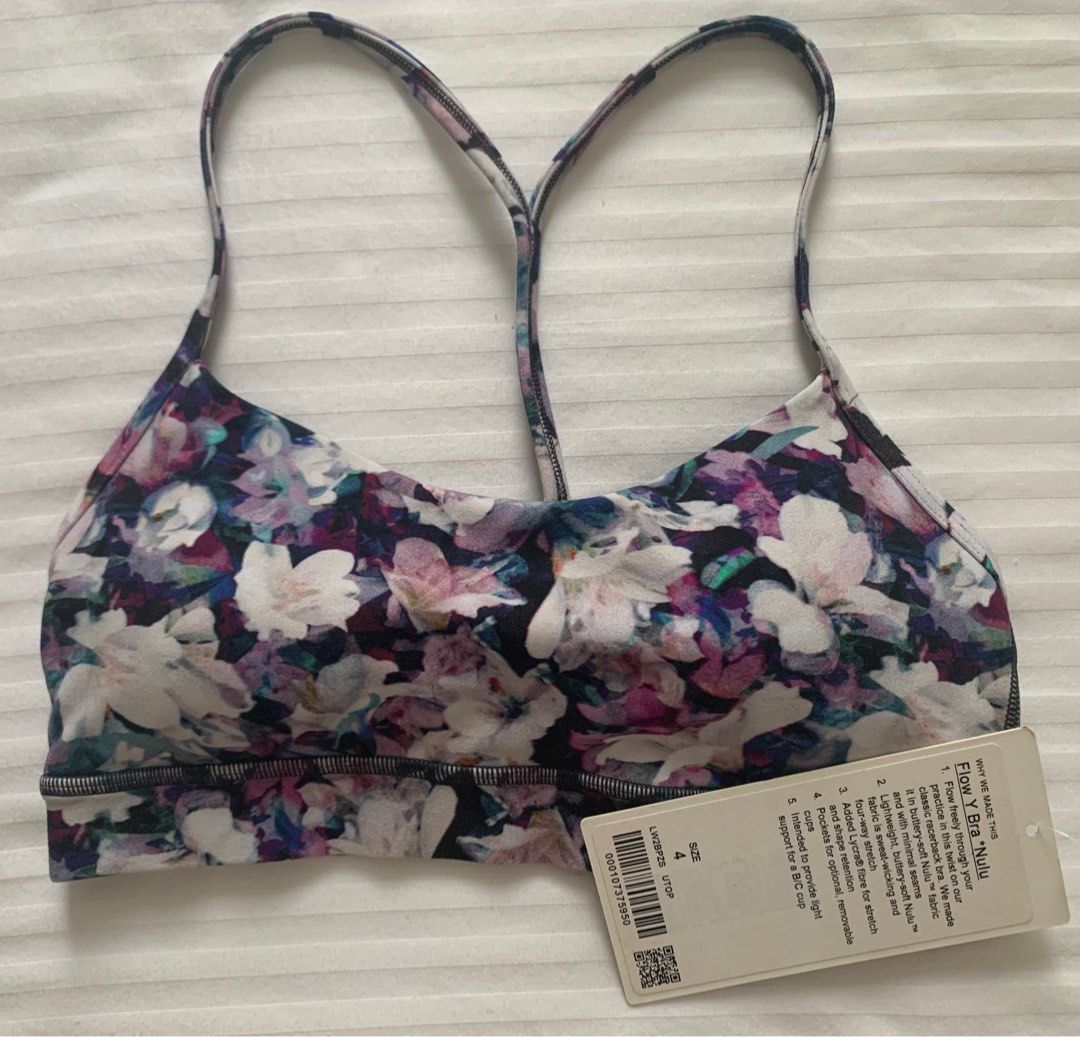 Lululemon Flow Y Strappy Bra Nulu Light Support, A–C Cups, Women's Fashion,  Activewear on Carousell