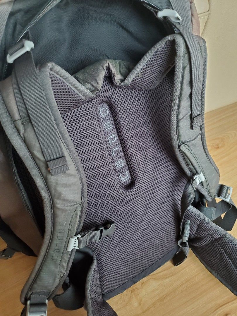 Osprey farpoint deals 40 used
