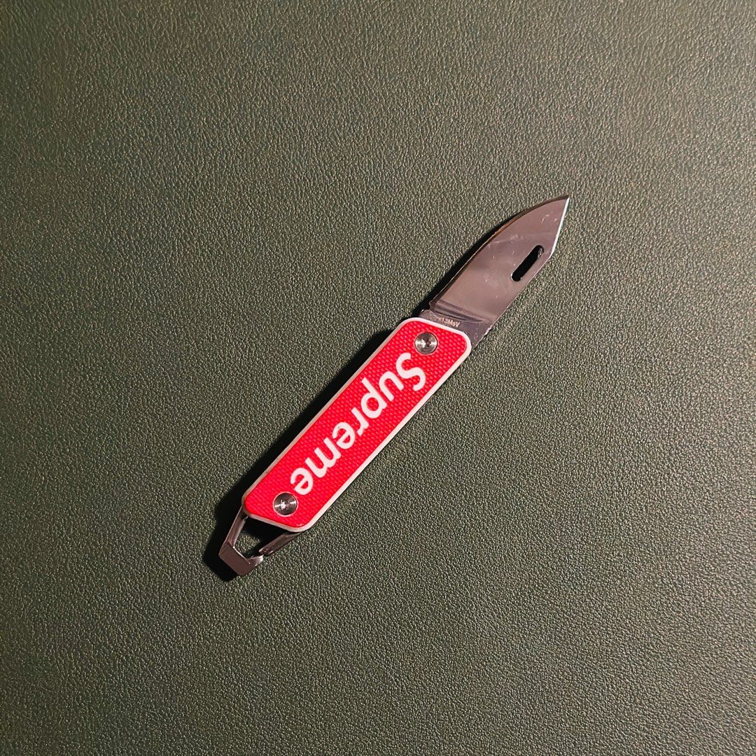 Original SUPREME x TRUE Keychain Knife SS22, Furniture & Home