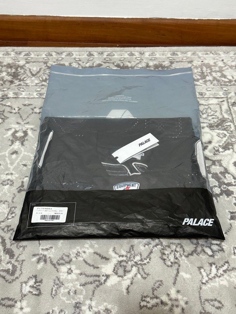 Palace Flaming P American Football Jersey Black - FW19 Men's - US