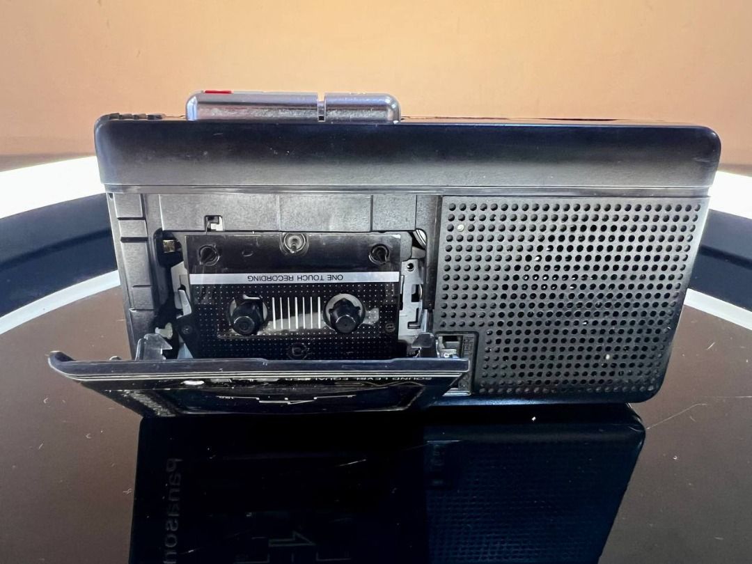 Panasonic VAS RN122 microcassette recorder on Carousell