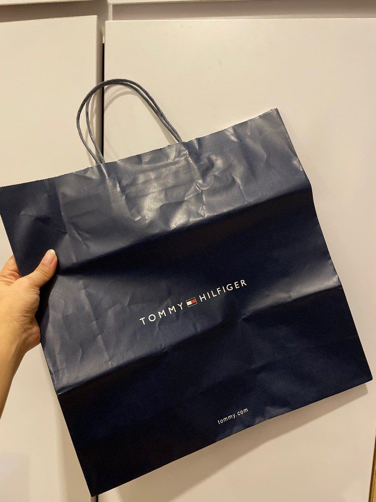 Tommy hilfiger cheap shopping paper bag