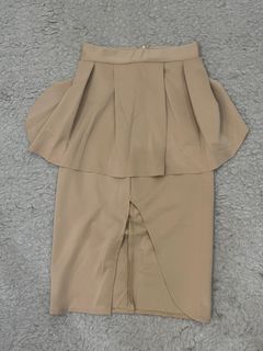 Peplum Skirt Rok