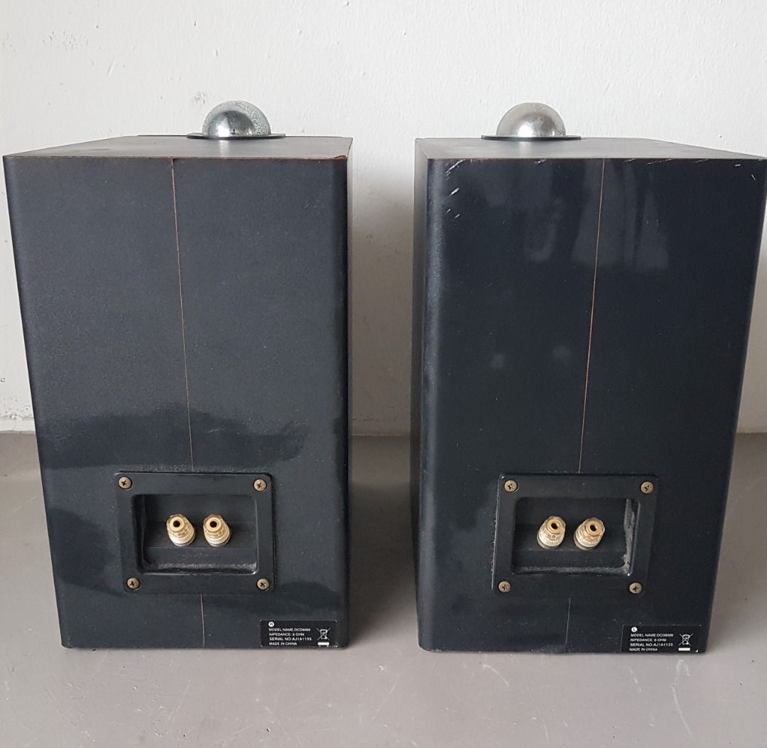 Philips 2Way Speaker System, Philips DCD8000, 160 Watts, Top Mounted Tweeter, Reflex Bass, 2