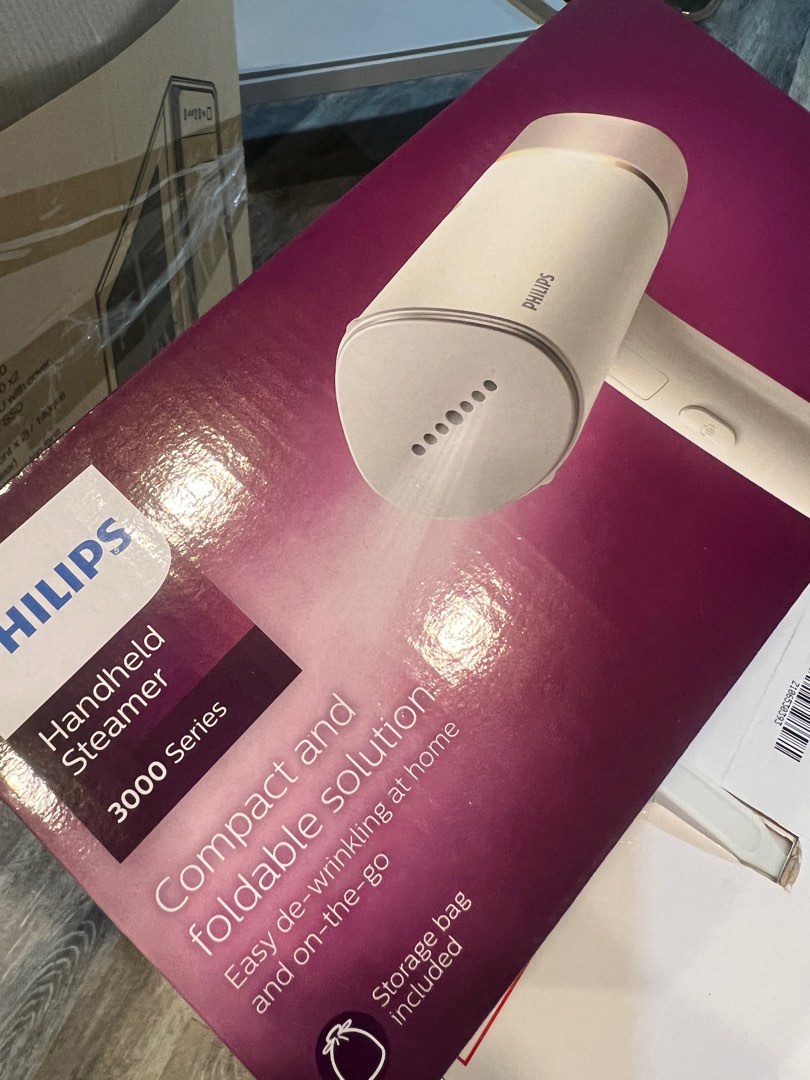 Phillips handheld steamer, TV & Home Appliances, Irons & Steamers on