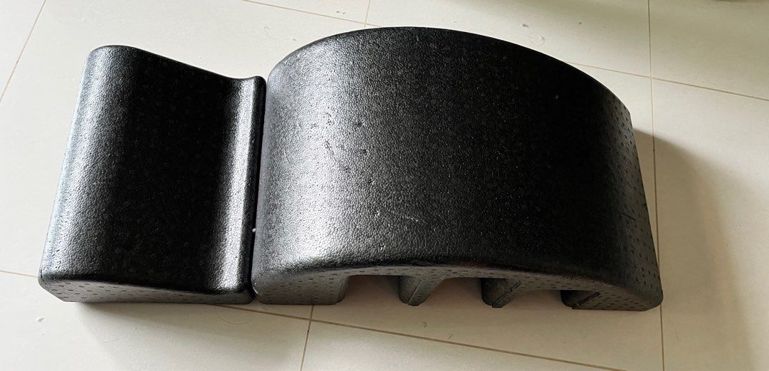 pilates spine corrector (Category: Other Sports Equipment and Supplies) located in Singapore. Submitted by tugs9800 (Listing ID 1218829438, Image 2). Description: bought at $75. need to clear stuff. good condition,its yours for $35.