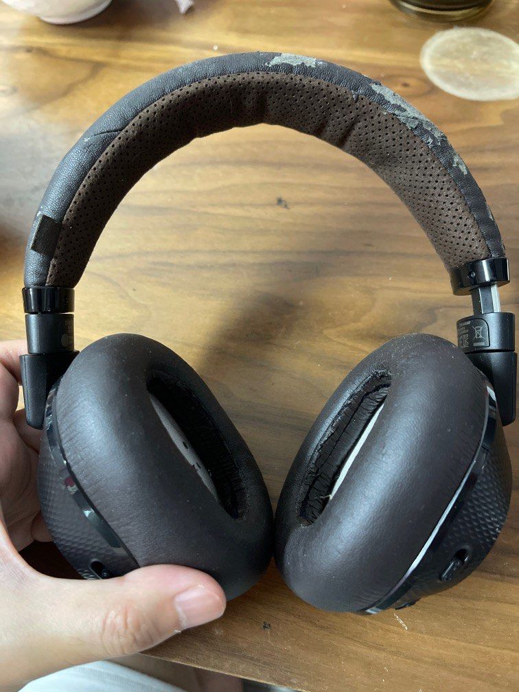 Plantronics sale on sale