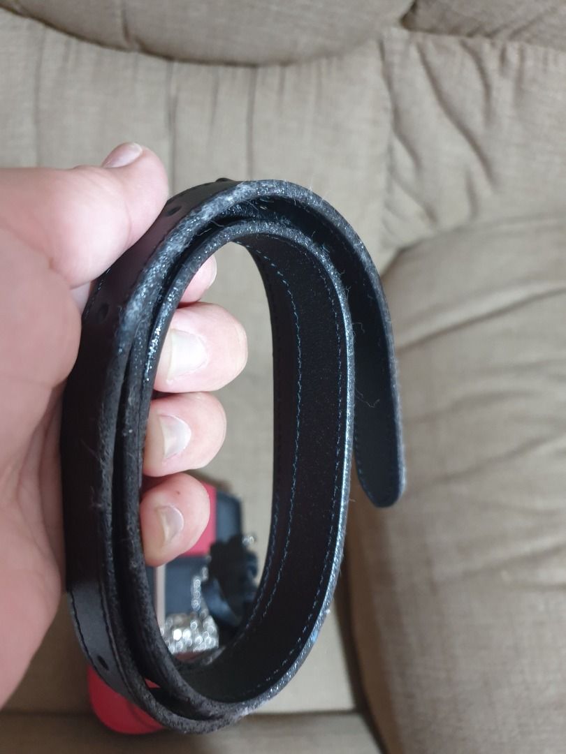 PRADA authentic 2-way bag (selling low with minor flaw) (Category: Luxury Bags & Wallets) located in Manila. Submitted by chrinathalie (Listing ID 1218800297, Image 1). Description: Used few times BELT BAG/SLING BAG Looks new May flaw lang dun sa leather belt, medyo may sticky parts ang sides due to storage, kayo na magpalinis..the bag and sling looks new..
