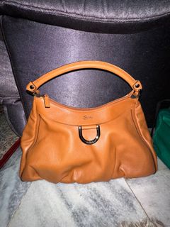(Category: ) located in . Submitted by dinggcarey (Listing ID 1218846171, Image 1). Description: .