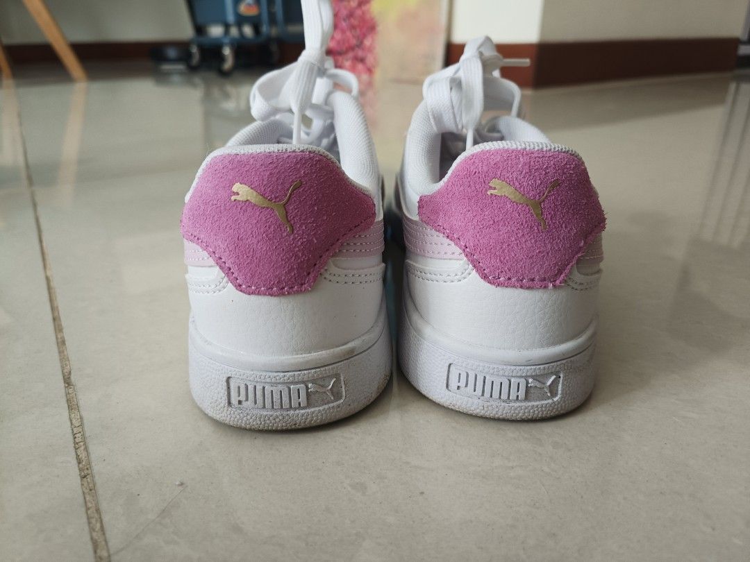 Puma ladies hotsell white sneakers