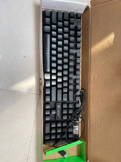 （分類：）位於 。 由 badxboy 提交（商品編號 1218817109，圖片 1）。簡介： 。