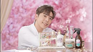 （分類：）位於 。 由 icesevva 提交（商品編號 1218853046，圖片 1）。簡介： 。
