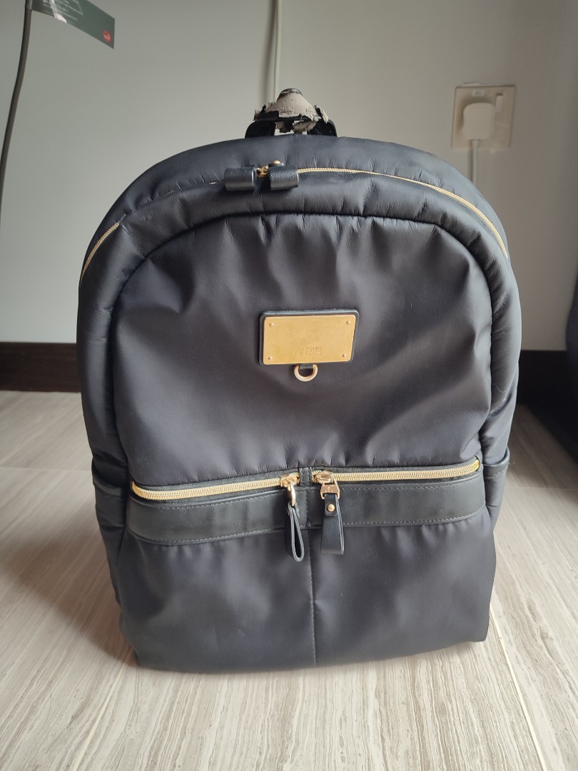 Samsonite Backpack, Women's Fashion, Bags & Wallets, Backpacks on Carousell