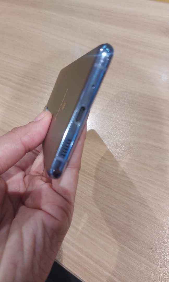 Samsung s20 plus bts edition (Category: Samsung) located in Paranaque City. Submitted by jeremysecr19192 (Listing ID 1218901938, Image 3). Description: Samsung s20plus 5g bts edition 256/12gbram no issue!!! unit and fast charger only 18,000 nego meet up tambo paranaque.