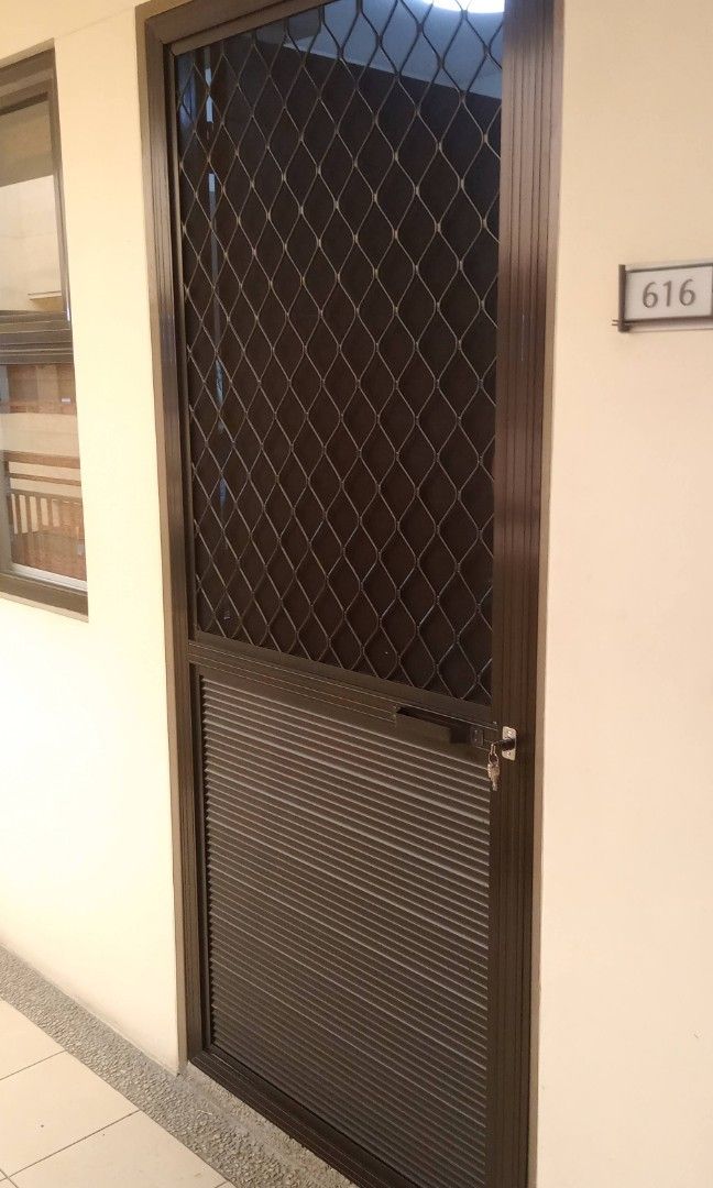 Screen door glass aluminum on Carousell