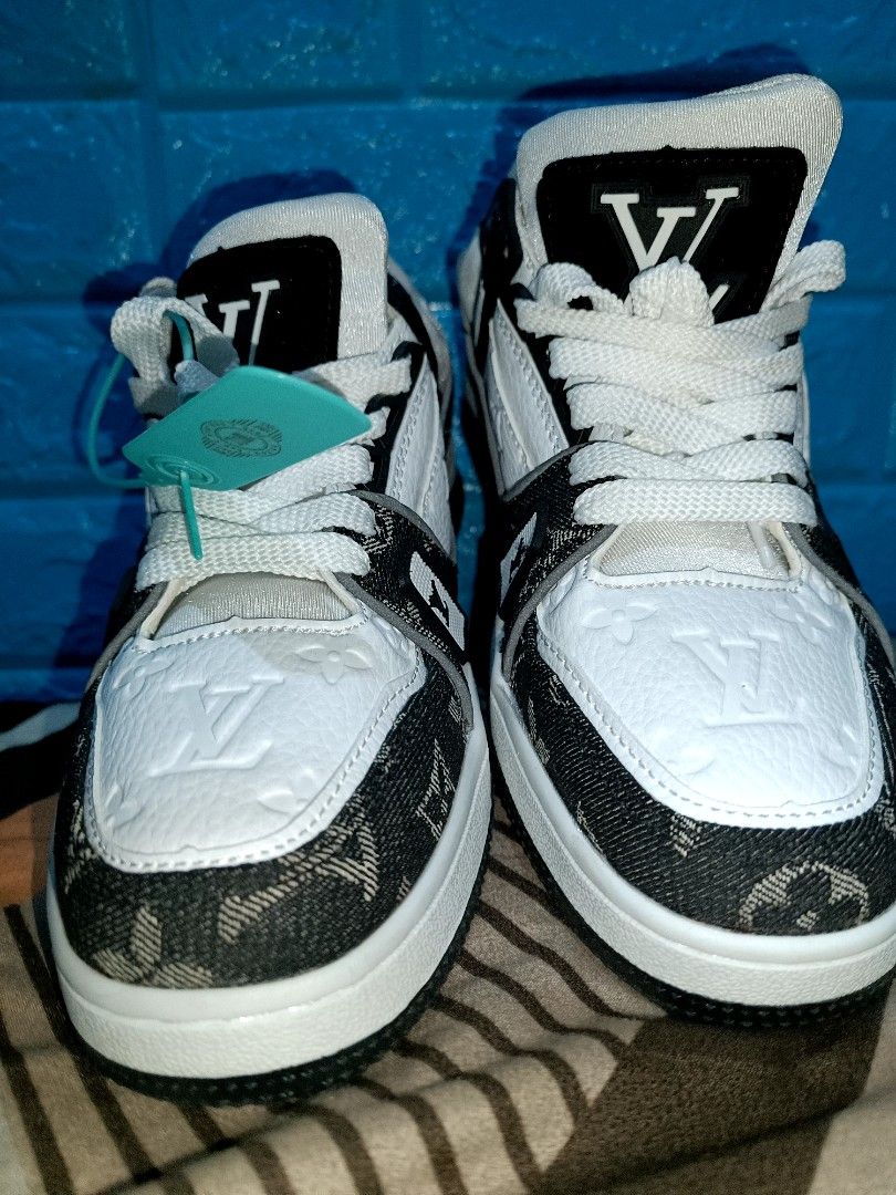 Jual sepatu sneakers wanita LV Lo Uis Louiss Vuitton branded
