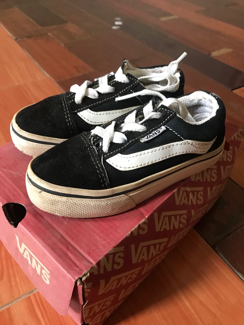 vans 24