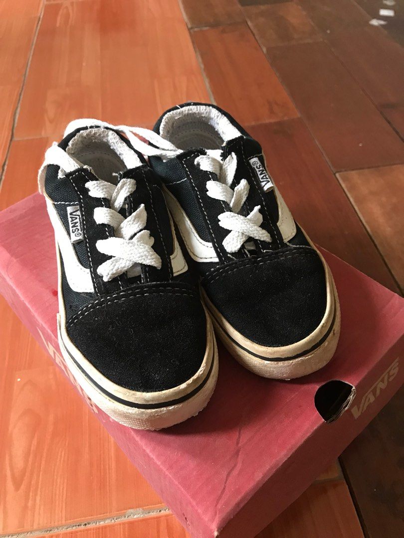vans 24