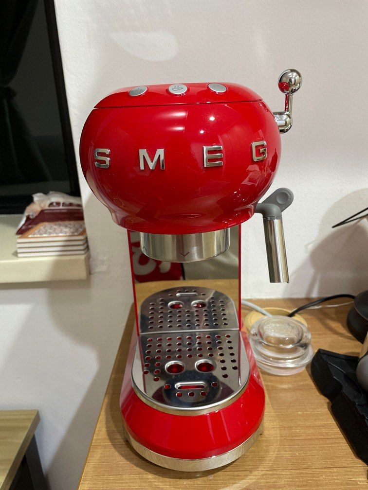 SMEG Espresso Machine, TV & Home Appliances, Kitchen Appliances, Coffee
