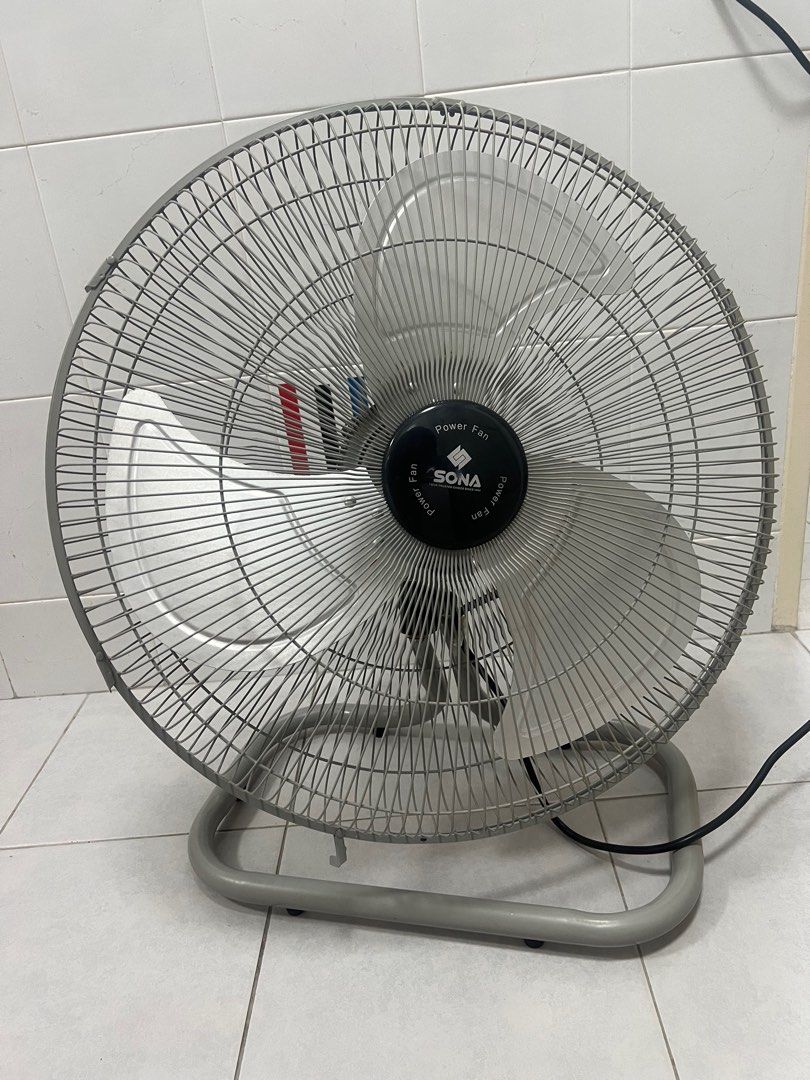 Sona 20 Inch Oscillating Floor Fan Metal Blades, Furniture & Home