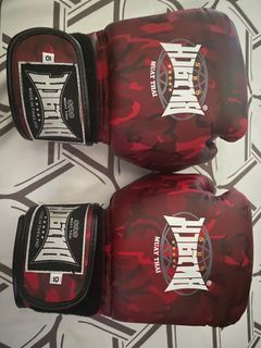 SRS Muay Thai Boxing Gloves Bnew 10oz