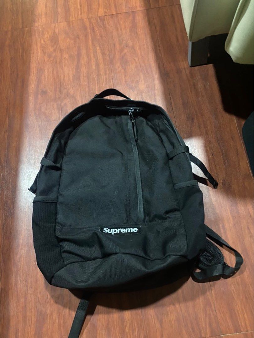 SUPREME BACKPACK SS18 Men s Fashion Bags Backpacks on Carousell