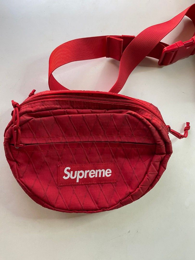 Supreme Waist Bag (FW18) Red - Size One Size