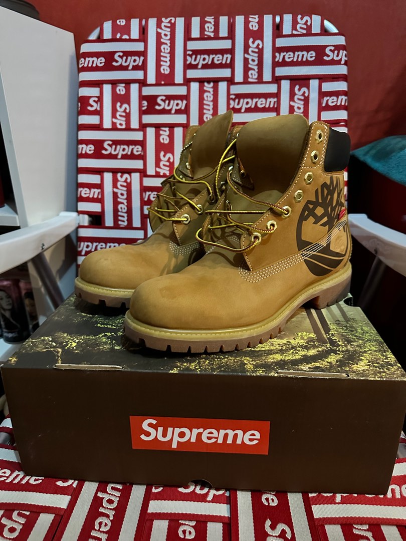 Supreme x timberland 6 “wheat”, Men's Fashion, Footwear, Boots on