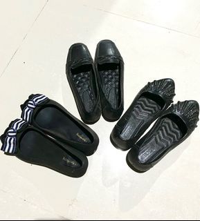 TAKE ALL SCHOOL BLACK SHOES FOR 175