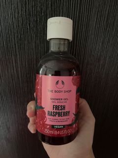 The body shop fresh raspberry shower gel