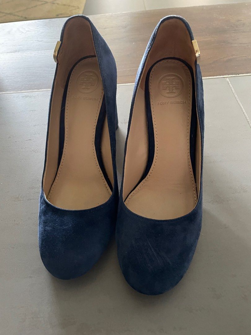 Tory Burch blue suede heels (Sz 5), Women's Fashion, Footwear, Heels on  Carousell